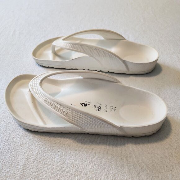 Birkenstock Shoes - Birkenstock Honolulu Essentials Eva Rubber White Flip Flops Women's Size 38 US 7